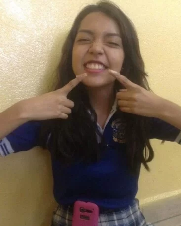 Colegiala Putona Videos