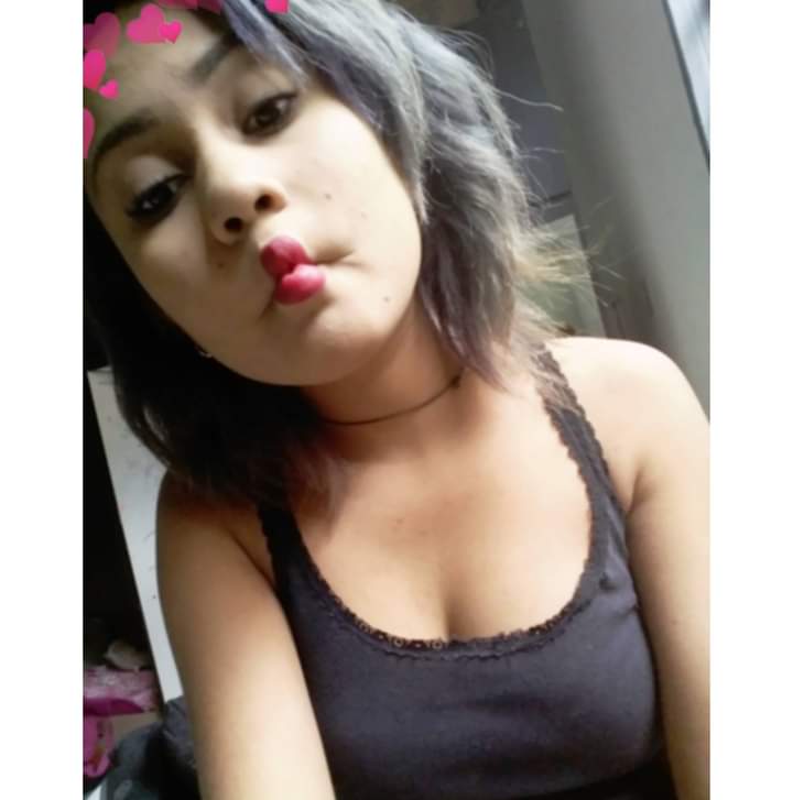 Alexia Divina Puta Amateur + 4 Videos