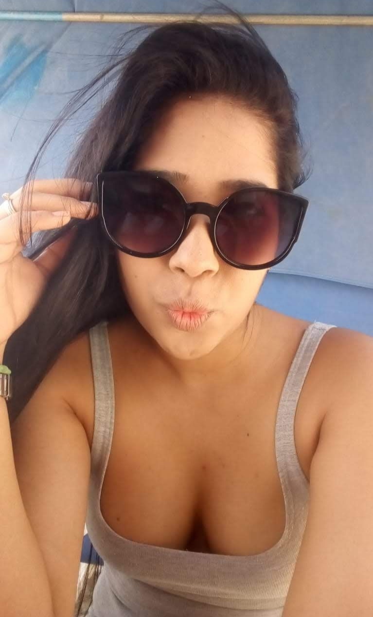 Daianis Paola Jovencita Mostrando La Pusha Y Más