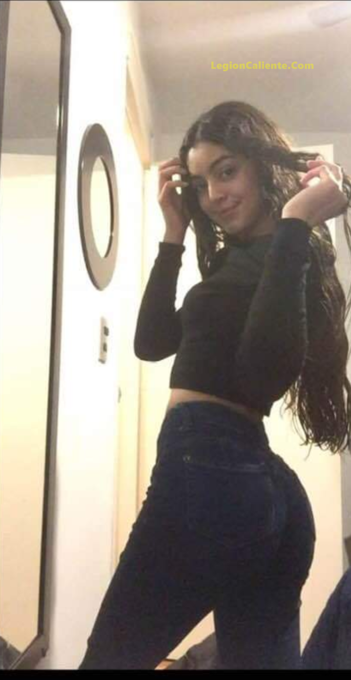 Pack de Nicole Ruiz Jovencita Caliente