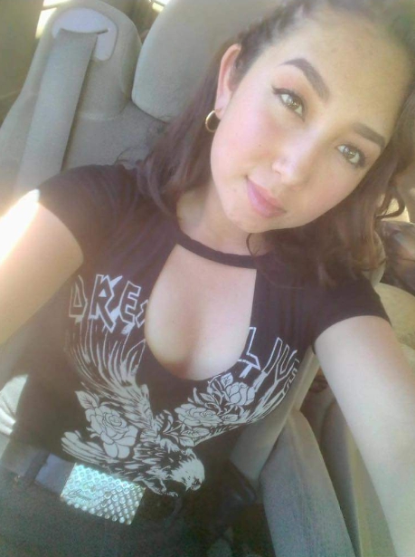 Fanny Robles Gordibuena de Tetas Pequeñas