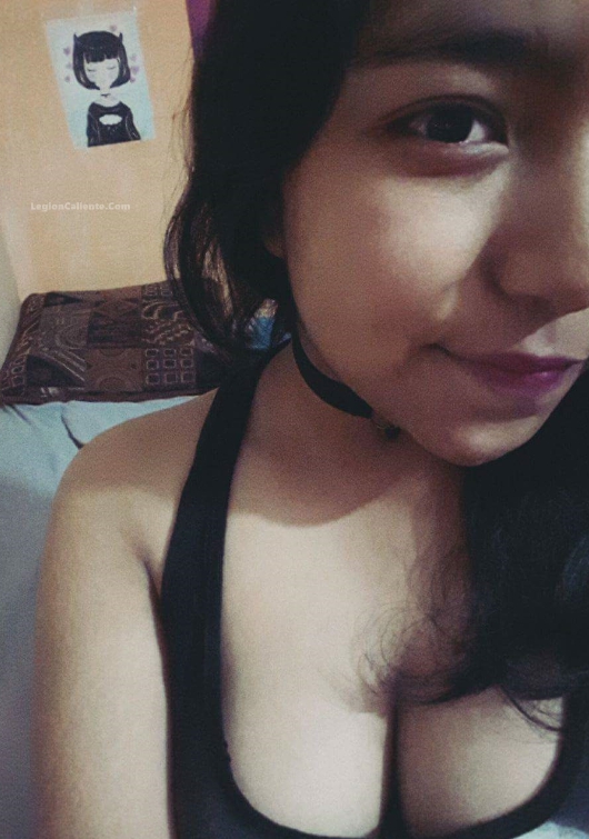 Guadalupe Mota Morrita Emo Mostrando Las Tetas