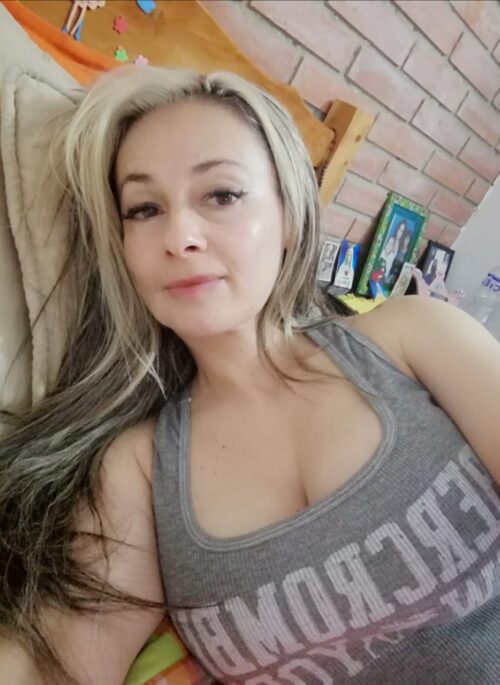Jazmín Ardila Madura Tetona Puta + 4 Videos