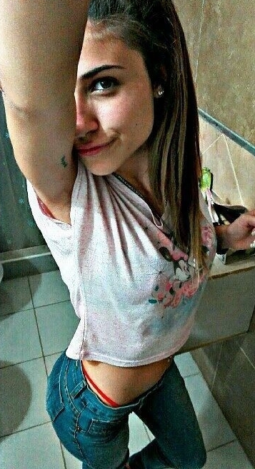 Brenda Flaca Rica Le Gusta Pasar Fotos Desnuda