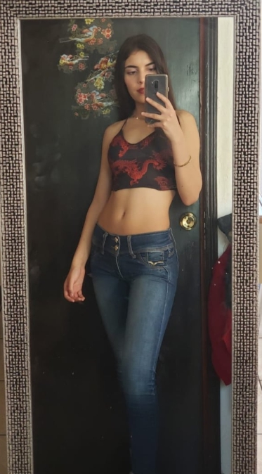 Alondra Flaquita Rica de Figura Pefecta