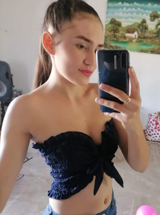 Morrita Manda fotos Nude para el Novio