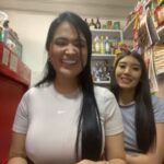 Tía y sobrina putitas se Desnudan En el negocio